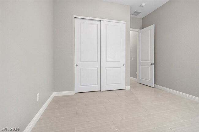 Building Photo - 9868 Heather Moore Ave
