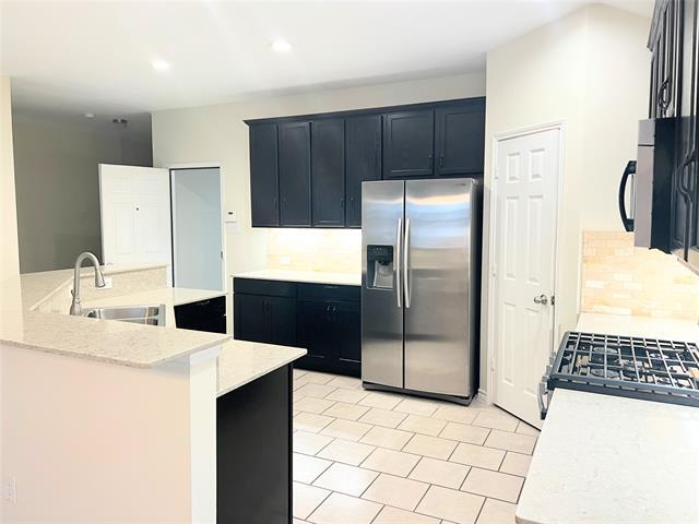 Building Photo - 1616 Bluebird Dr