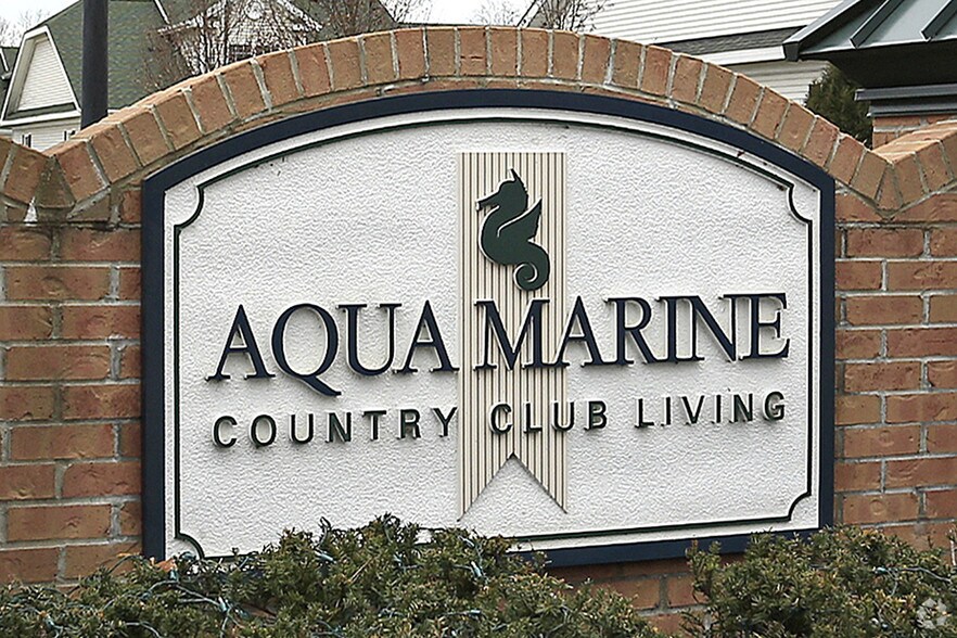 Aqua Marine Luxury Apartments - The Aqua Marine Resort Style Living