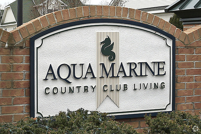 Aqua Marine Luxury Apartments - Aqua Marine Resort Style Living