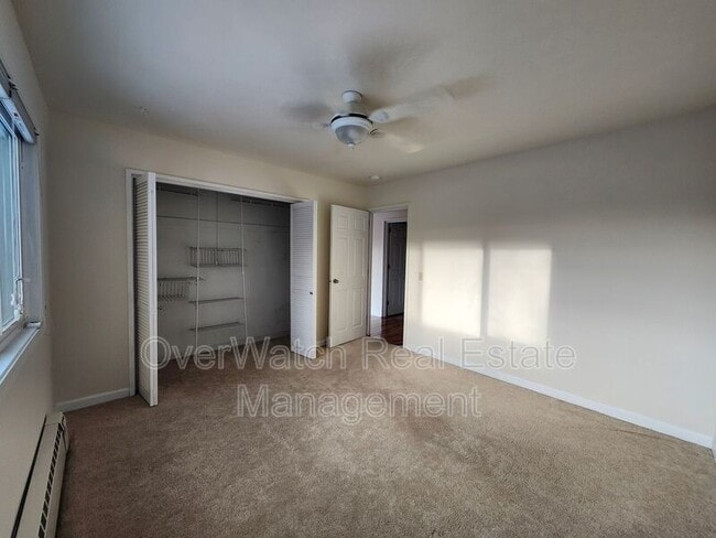 Building Photo - 140 Eagle St