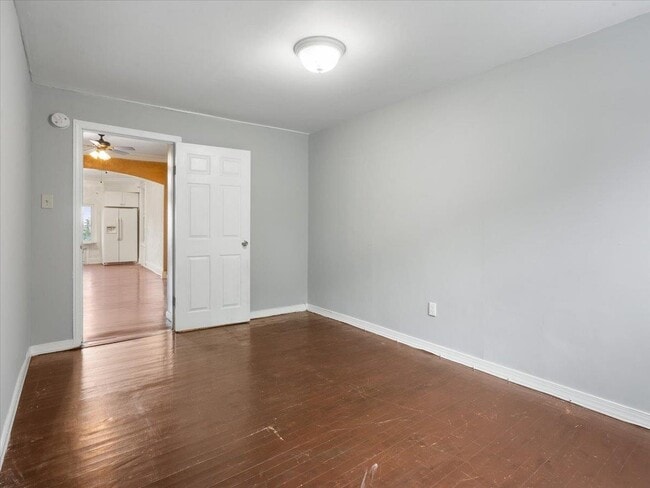 Building Photo - 811 Palisade Ave