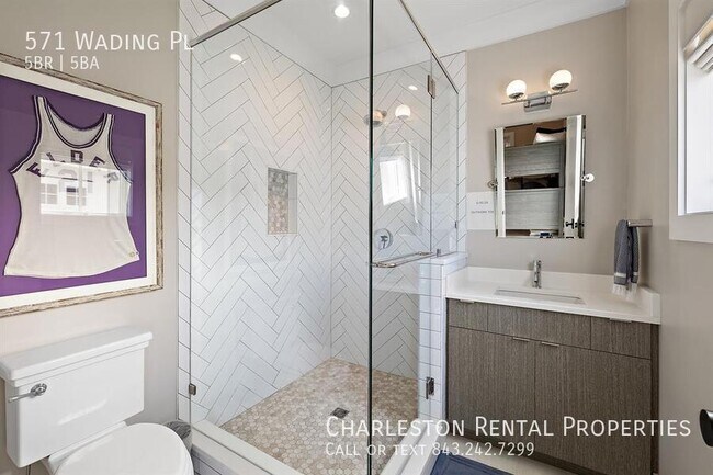 Building Photo - 571 Wading Pl