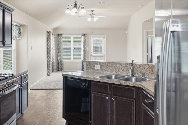 Building Photo - 15106 Winter Meadow Ct