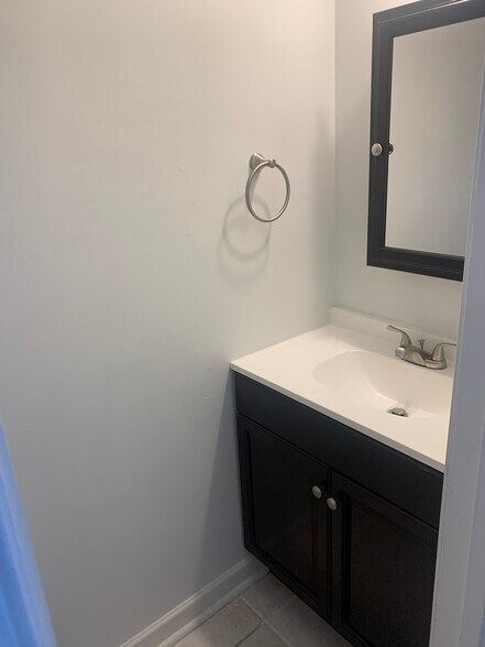 Building Photo - 7308 Charlesborough Ct