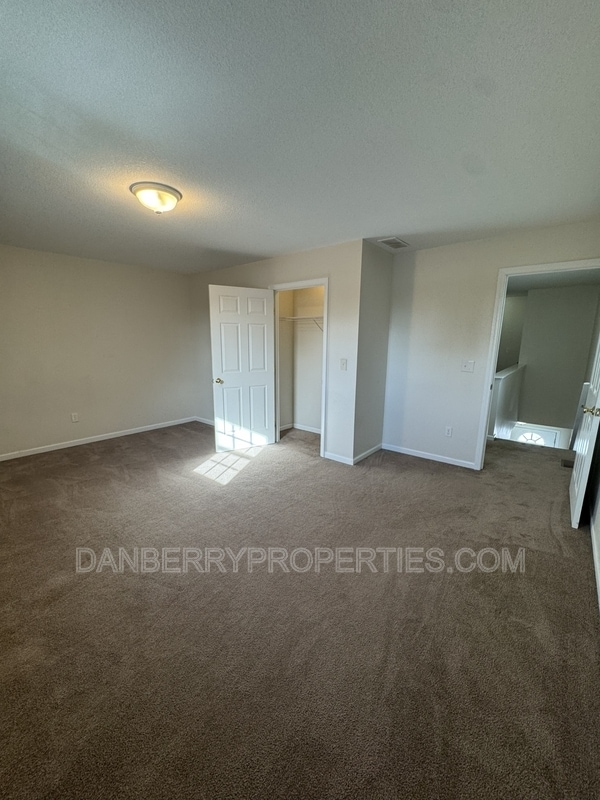 Building Photo - 214 Madison Ave