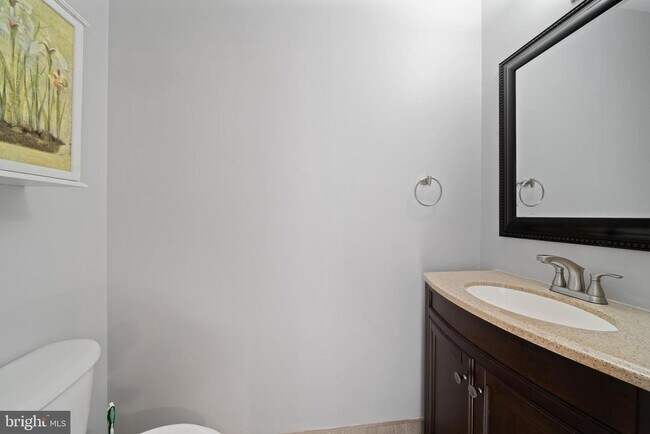 Building Photo - 18613 Village Fountain Dr