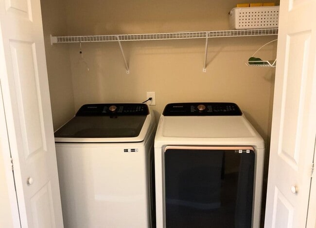 Building Photo - 147 Olde Towne Way