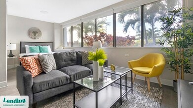 Building Photo - 305 Dr. M.L.K. Jr St S