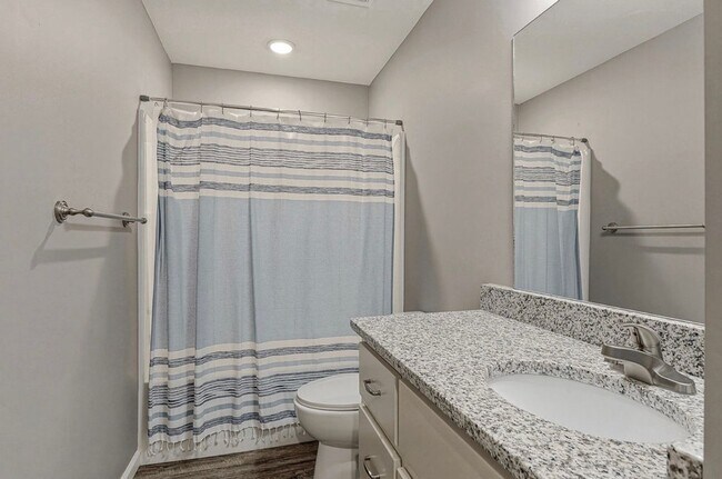 Building Photo - 4504 Regina Ct