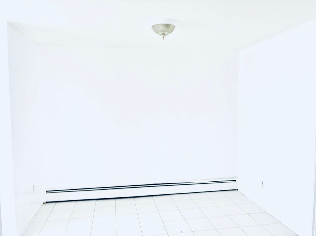 Building Photo - 3809 Review Pl