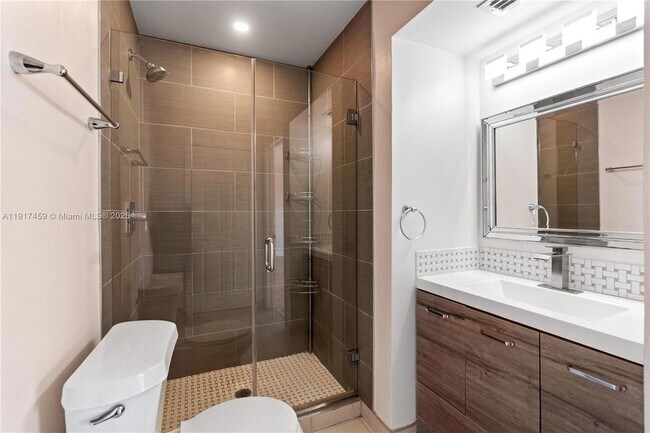 Building Photo - 6241 SW 116th Pl