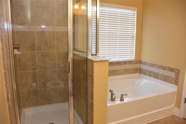Building Photo - 2274 Geneva Dr
