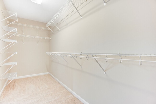 Building Photo - 107 McKinnon Pl