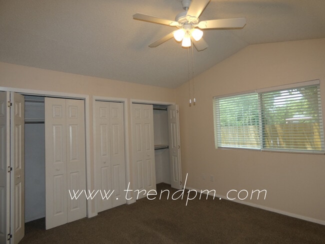 Building Photo - 3800 Flintwood Trail
