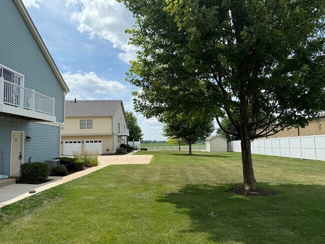 Building Photo - 145 Spuhler Dr