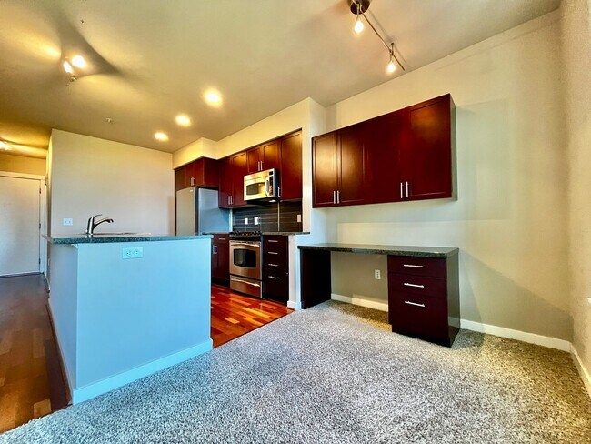 Building Photo - Harbor Square Condo in the Heart of Winslow
