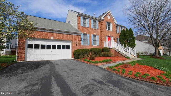 Building Photo - 14119 Forest Ridge Dr