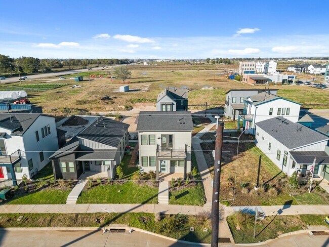 Building Photo - 3235 Loam Ln