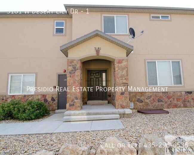 Building Photo - 3181 W Desert Lily Dr