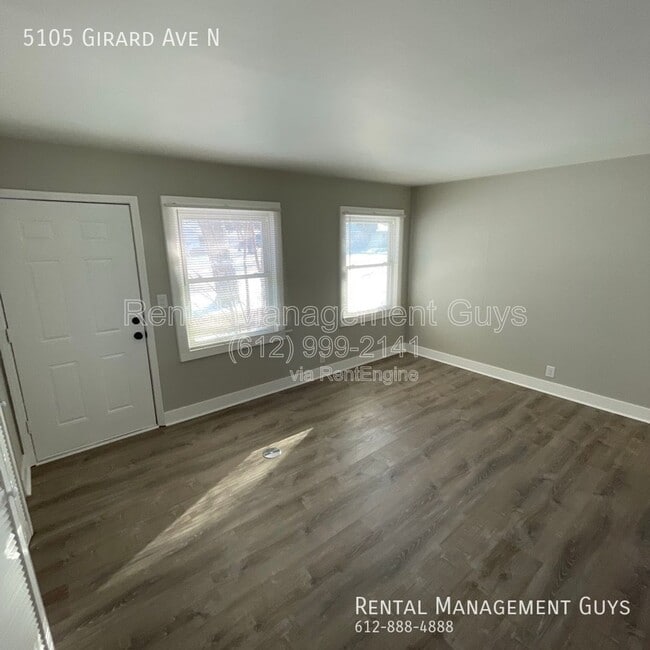 Building Photo - 5105 N Girard Ave