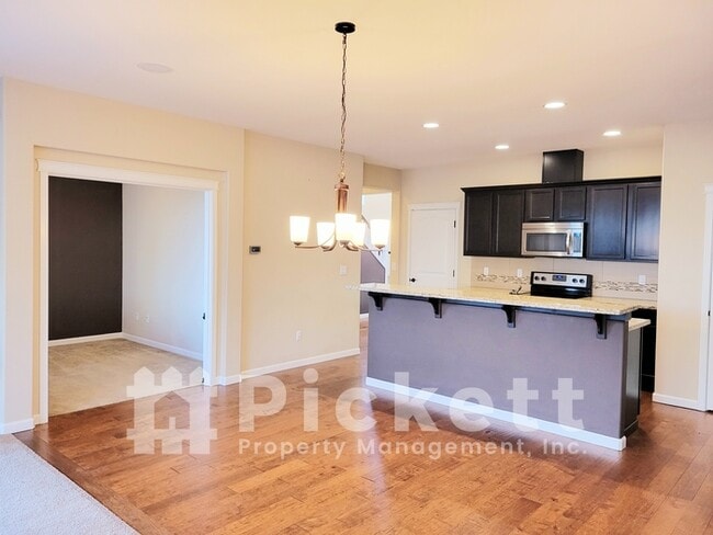 Building Photo - Original Model Home in Freestone at Bayside