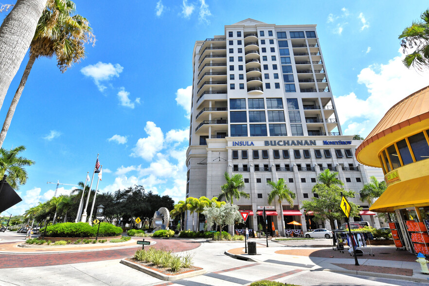 Building Photo - 2739 Temple St