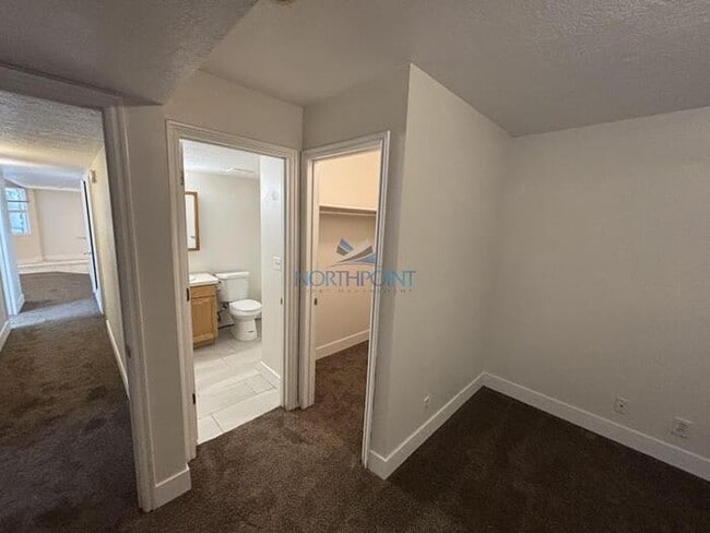 Building Photo - Beautiful 3 beds 2 baths in Orem