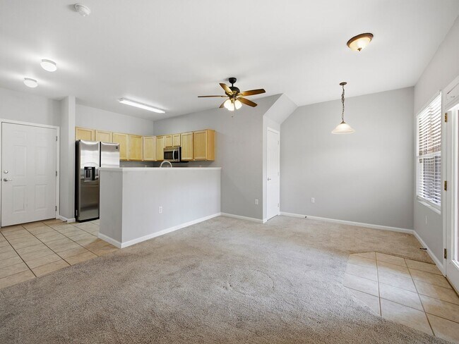 Building Photo - Bright & Inviting 1st Floor Condo for Rent!