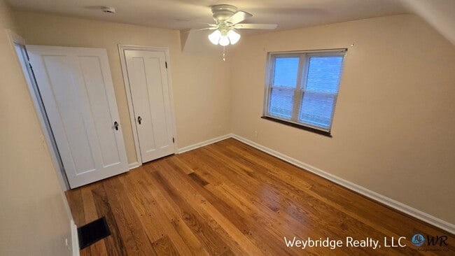 Building Photo - Charming Cape Cod in College Hill