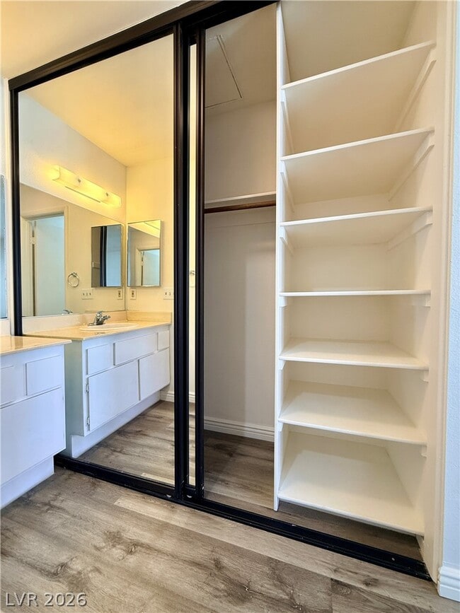 Building Photo - 4831 Nara Vista Way