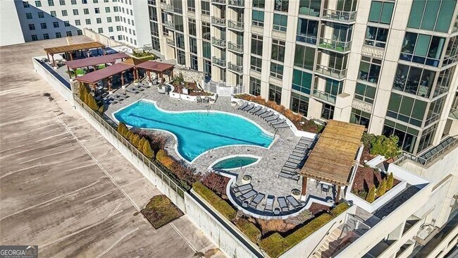 Building Photo - 270 17th St NW