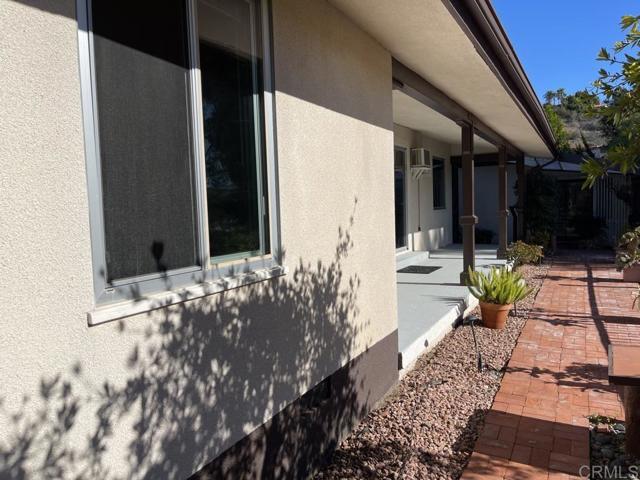 Building Photo - 2965 Vía Del Cielo