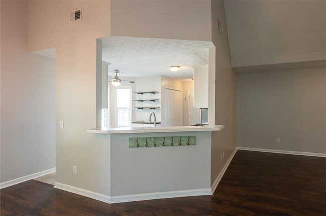 Building Photo - 2638 English Oaks Ln NW
