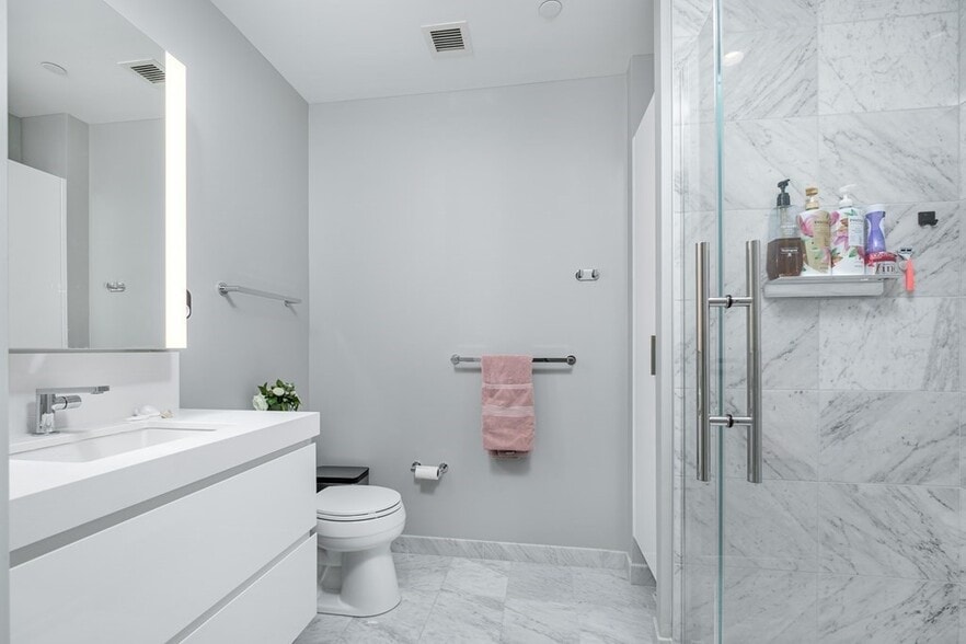 Building Photo - 133 Seaport Blvd