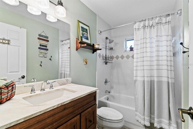 Building Photo - 8412 Ridgebrook Cir