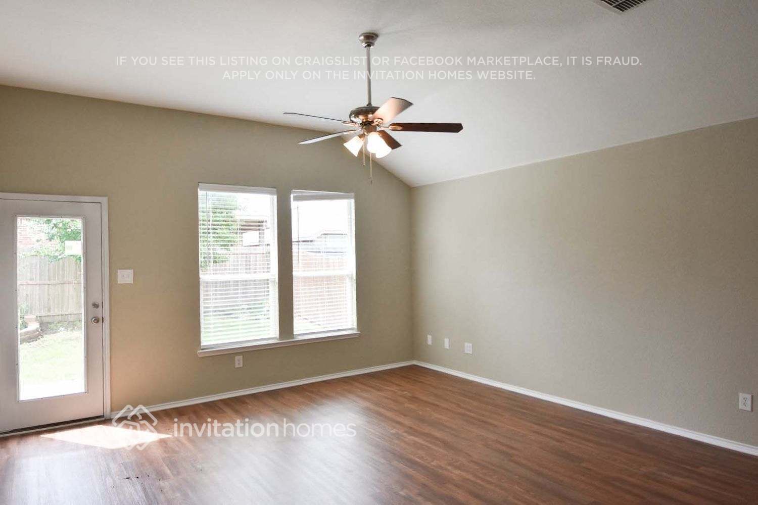 Building Photo - 1007 Grimes Dr