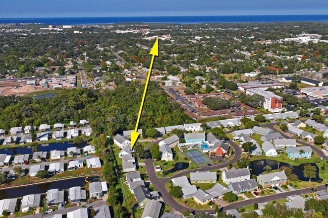 Building Photo - 6634 Hickorywood Ln