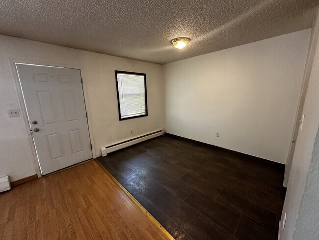 Building Photo - 1275 Wolff St
