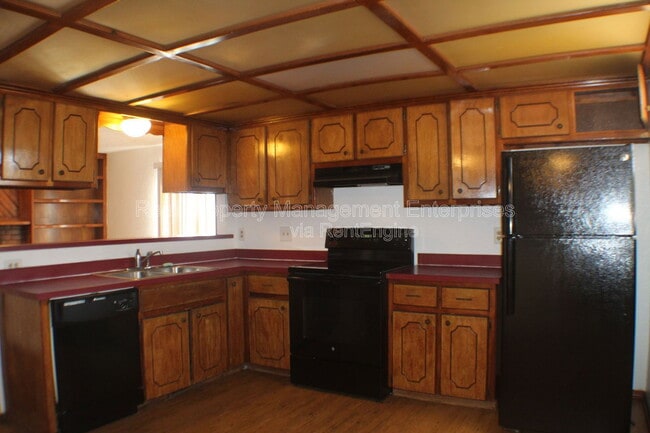 Building Photo - 4714 Creek Ct