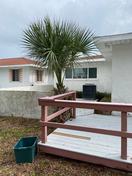 Building Photo - 1215 N Atlantic Ave