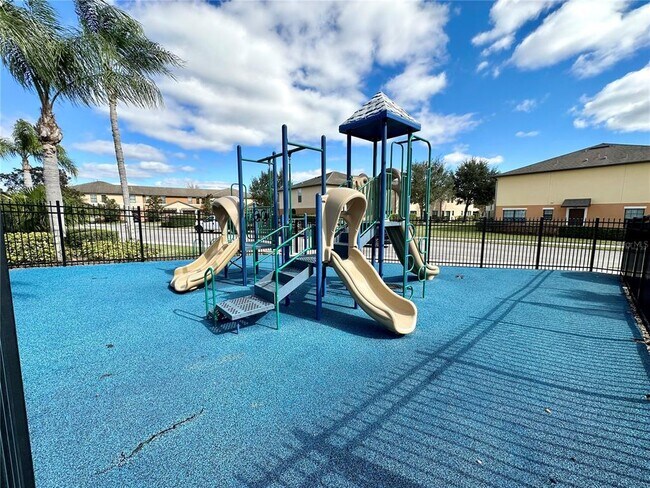 Building Photo - 1121 Trillium Park Ln