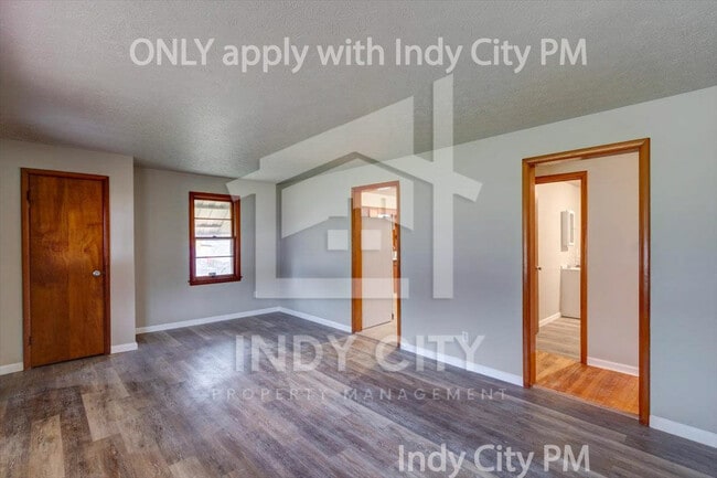 Building Photo - 1336 N Glen Arm Rd