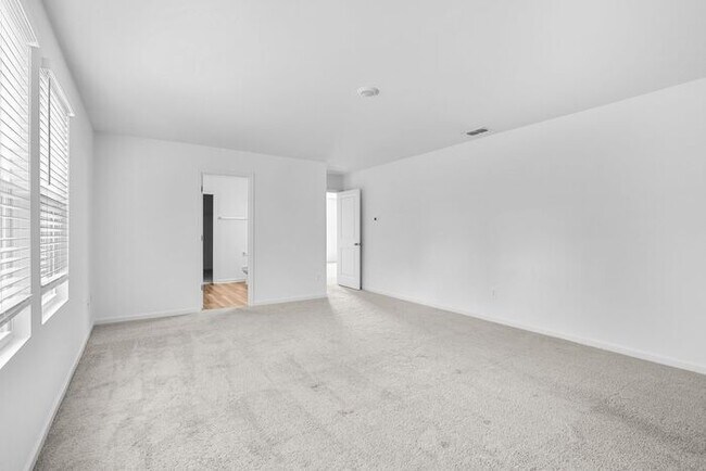 Building Photo - 473 Bentwater Wy