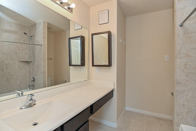 Building Photo - 14511 Roaring Fork Ln