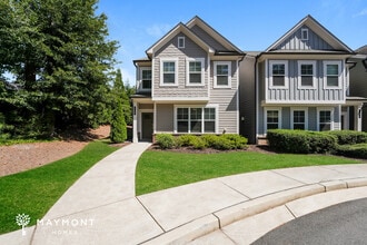 Building Photo - 769 Belrose Dr SE
