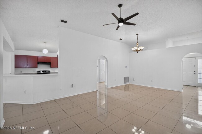 Building Photo - 11130 Bugatti Ct
