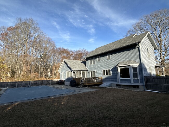 Building Photo - 65 Mystic Meadow Ln