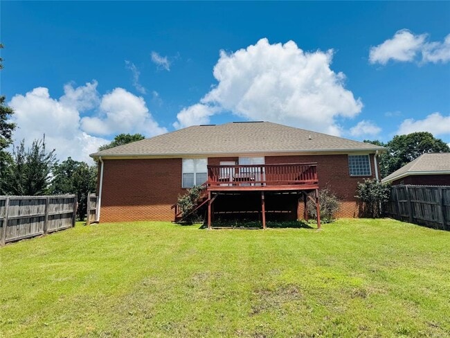 Building Photo - 103 Pine Grove Dr