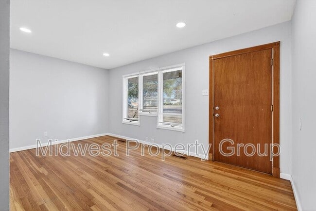 Building Photo - 1540 Aspen Dr